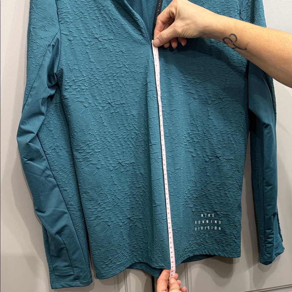 Nike Teal Dri-FIT Pullover - Picture 7 of 12
